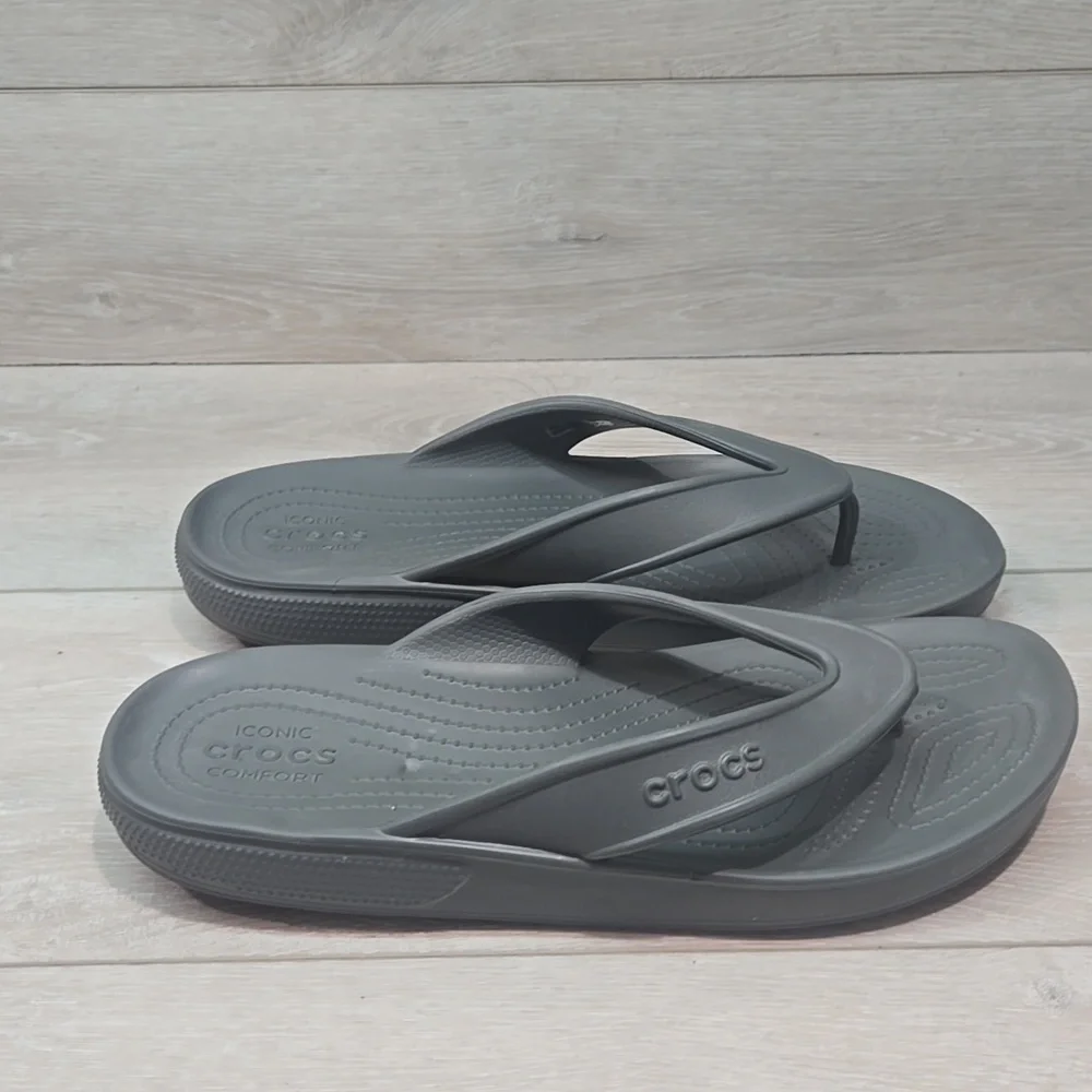CROCS Mens Charcoal Flip Flops Thong Sandals Shoes Sz 10